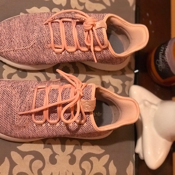 Adidas women’s shoe size 9 - Picture 2 of 3